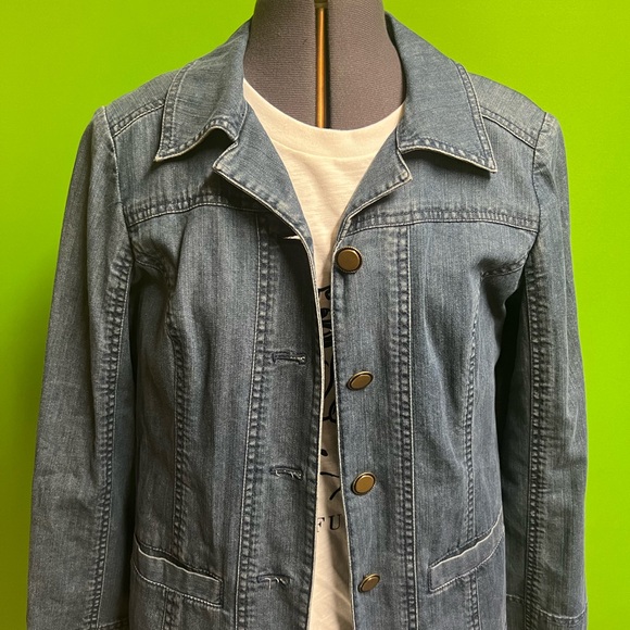 Pendleton - Picture 3 of 5